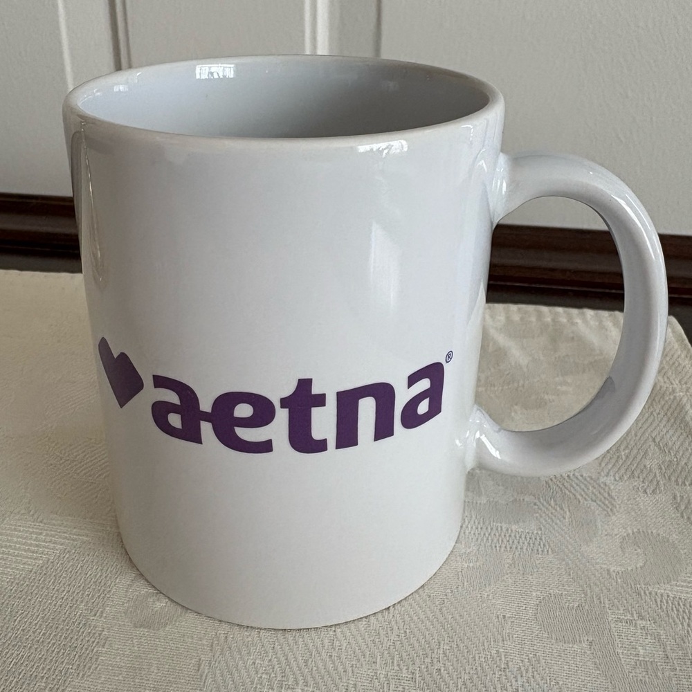 NWT Corporate Coffee Mug Aetna Healthcare Branded Swag Merch White & Purple Mug